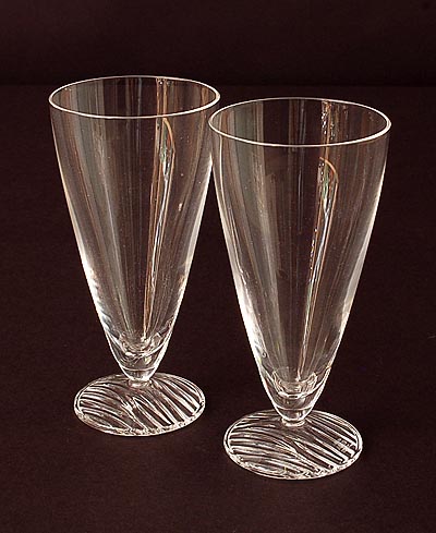 Snel prieel Deens Botterweg Auctions Amsterdam > Twee helderglazen champagne-glazen, ontwerp  Phillipe Starck, uitvoering Alessi / Italië