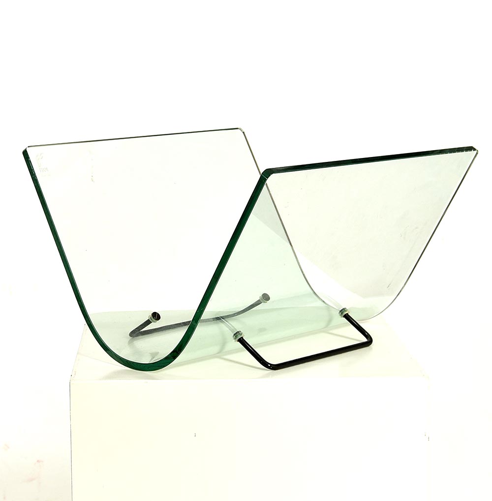 Helm nek Mainstream Botterweg Auctions Amsterdam > Lectuurbak van gebogen glas op twee metalen  steunen, ontwerper onbekend, uitvoering Fiam / Italië ca.1990