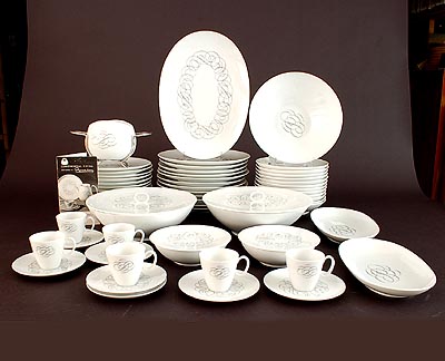 24 piece MCM online Rosenthal Continental China- Germany Designed By Raymond Loewy