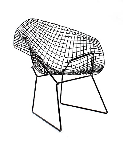 Botterweg Auctions Amsterdam > Zwarte gelakt metalen "Diamond Chair", ontwerp Bertoia 1952, uitvoering Knoll / USA 1952-'84
